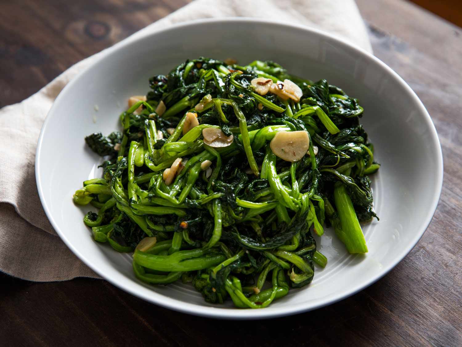 Sautéed Broccoli Rabe With Garlic and Chili Flakes Recipe Image