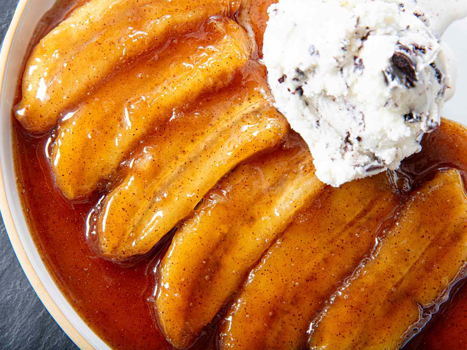 Bananas Foster Recipe (Quick and Easy) Image