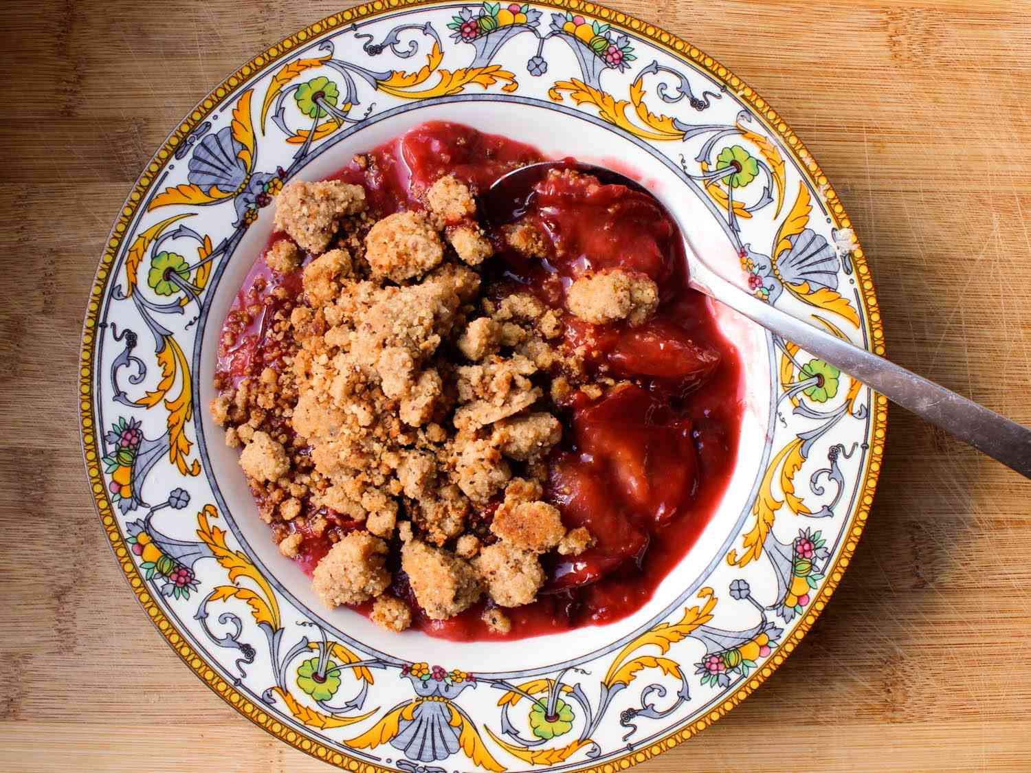 Easy Stovetop Fruit Crisp Recipe Image