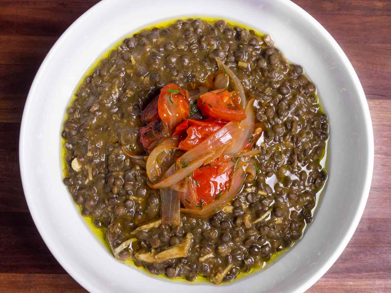 Chicken and Lentil Stew With Tomatoes and Onions Recipe Image