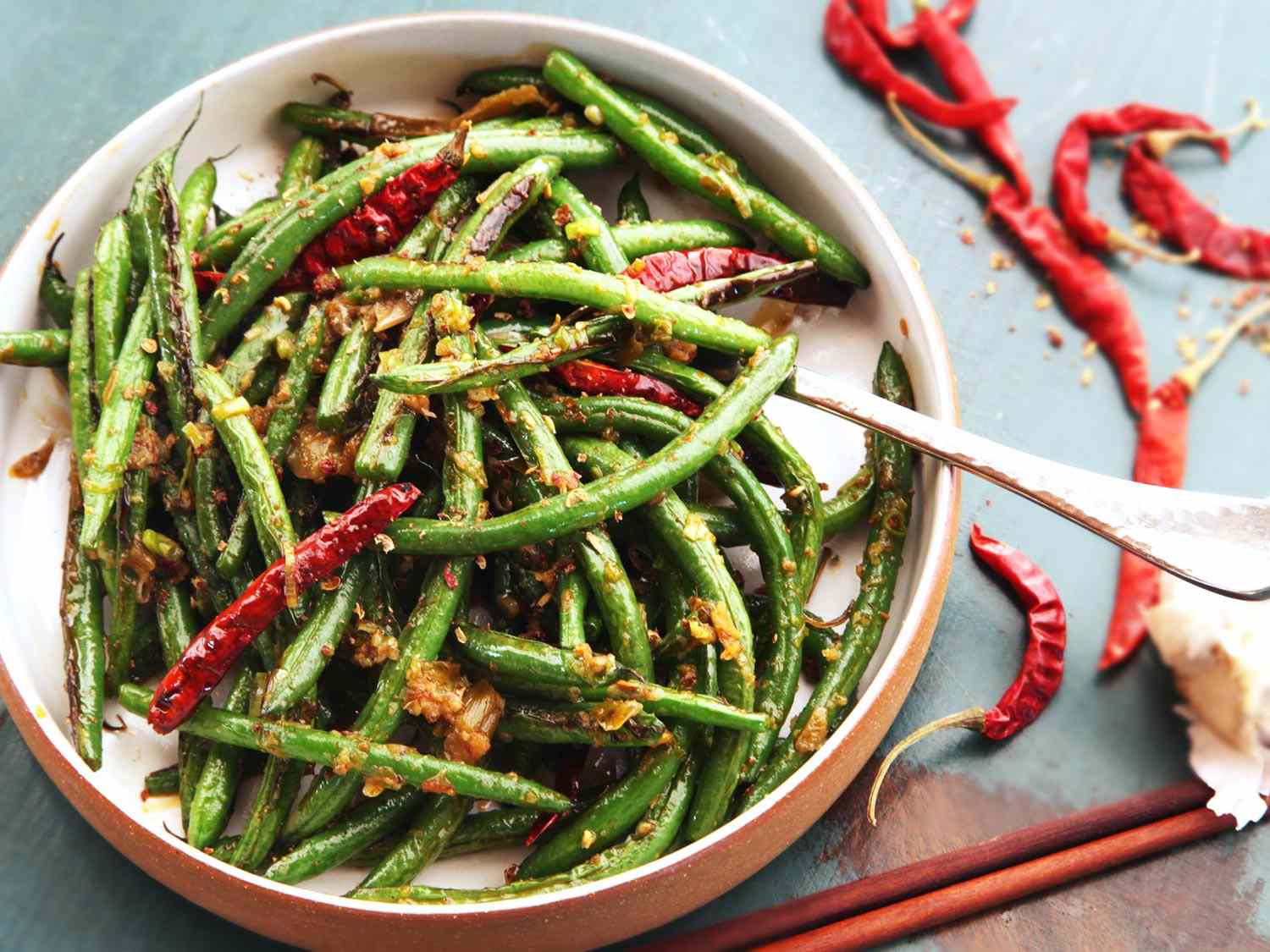 Easy Sichuan Dry-Fried Green Beans (Gan Bian Si Ji Dou) Without a Wok Recipe Image
