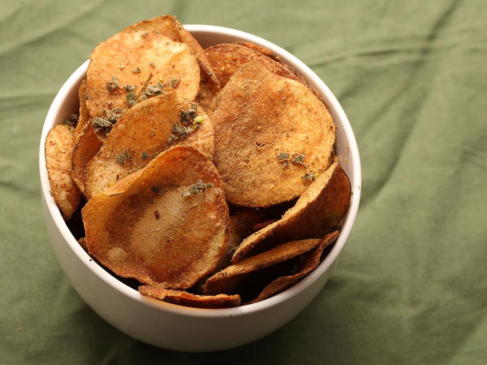Stuffing-Flavored Potato Chips Recipe Image
