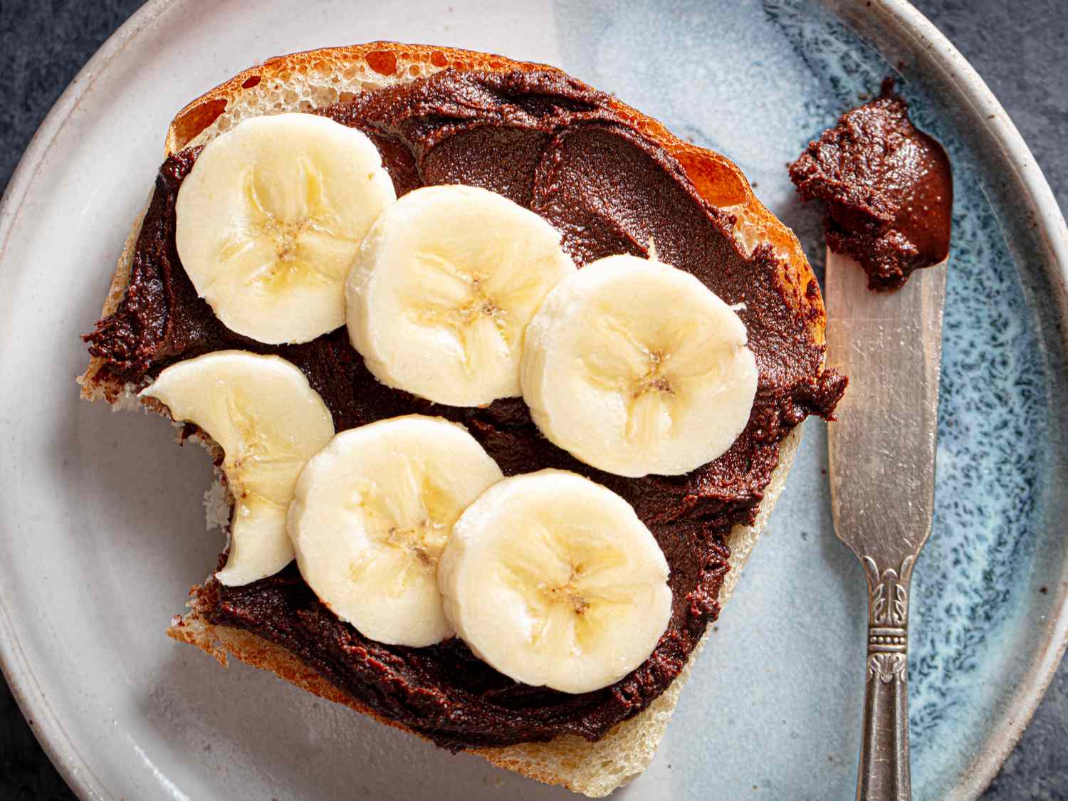 This Crispy, Crunchy Homemade Hazelnut Spread Is Why I’ll Never Buy Nutella Again Image