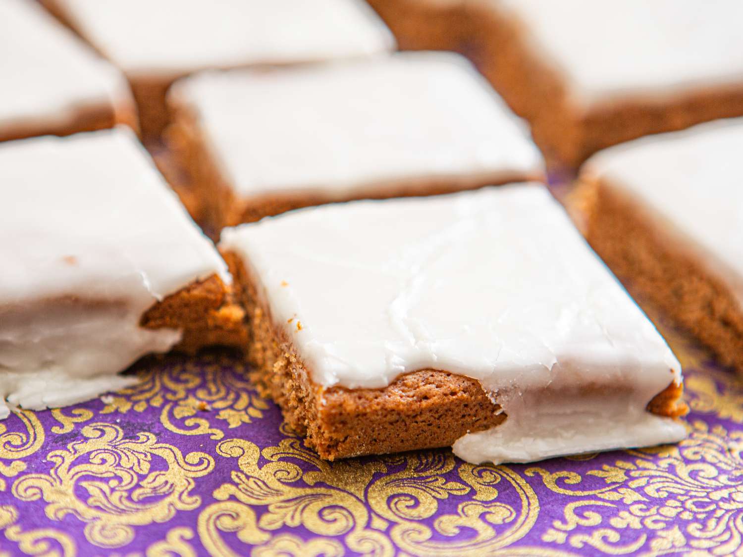 This Classic German Holiday Cookie Is Even Better Than Gingerbread Image