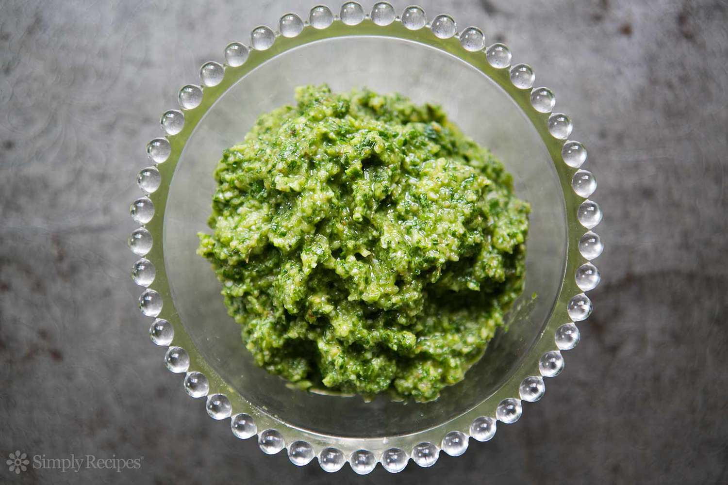 Walnut Parsley Pesto Recipe Image