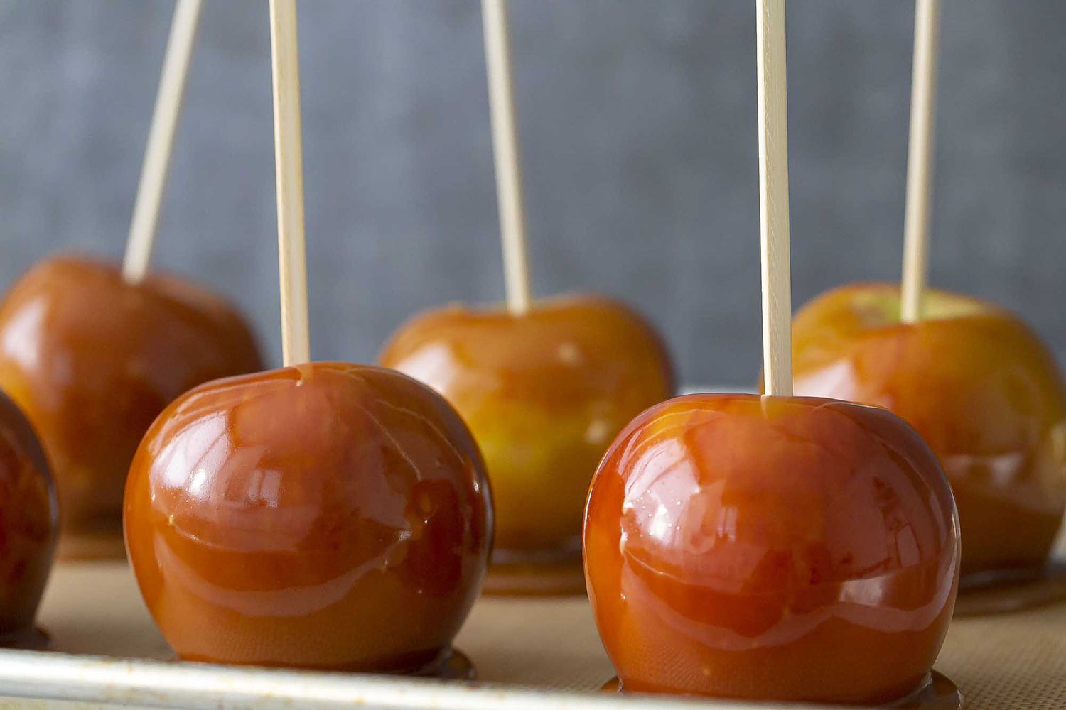Caramel Apples {Homemade Caramel} Image