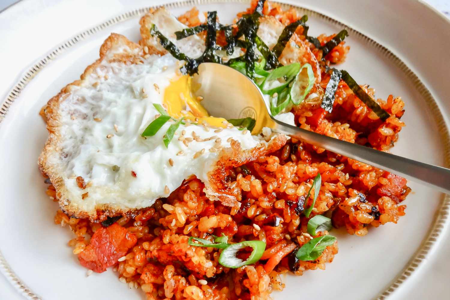 Kimchi Fried Rice (Kimchi Bokkeumbap) Recipe Image