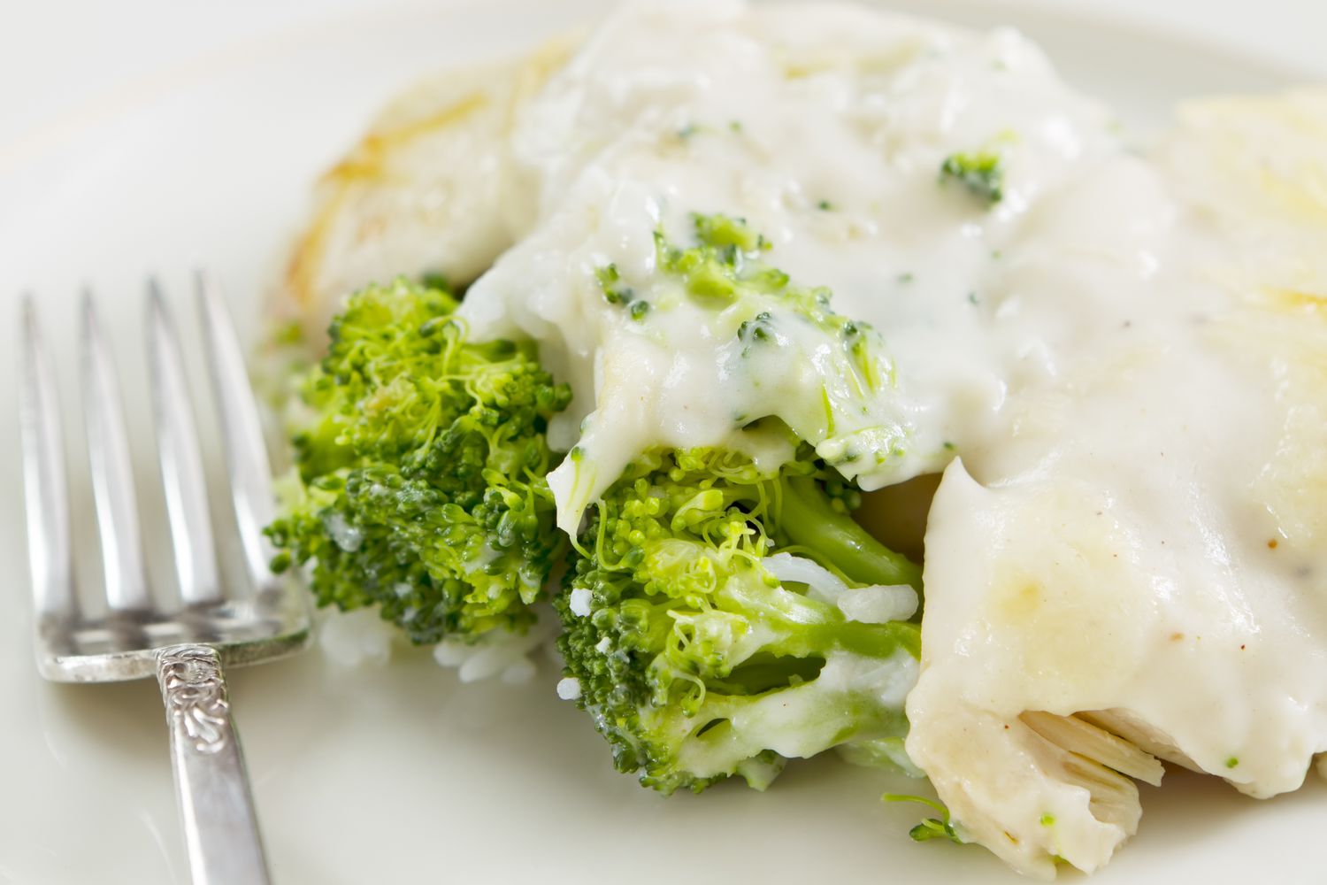 Chicken With Mornay Sauce and Parmesan Cheese Recipe Image