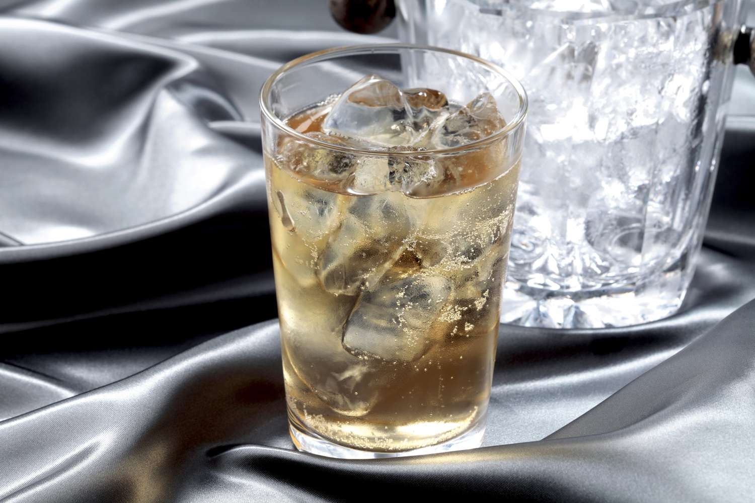 Presbyterian Cocktail: Popular Whiskey Highball Recipe Image