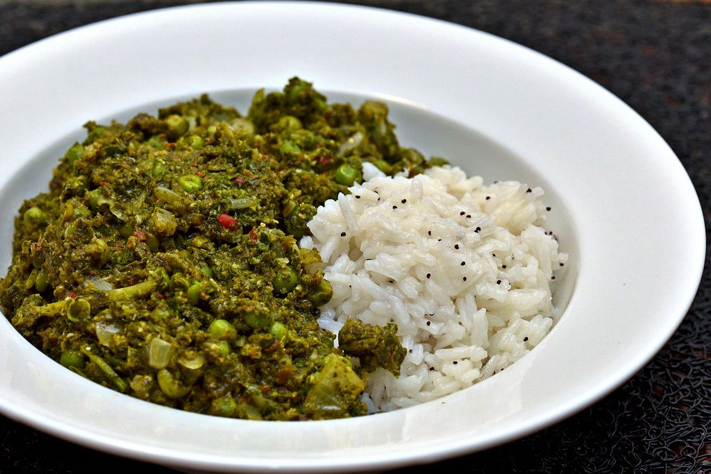 Vegan Indian Palak Matar Recipe Image