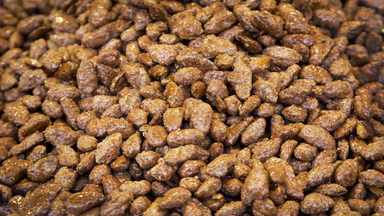 Spanish Caramelized Almonds Recipe Image
