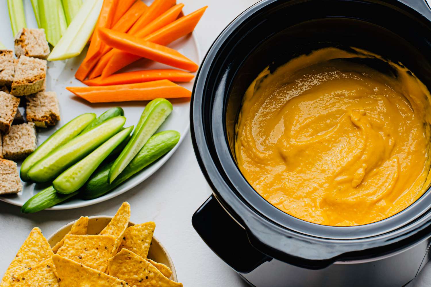 Crockpot Beer Cheese Dip Recipe Image