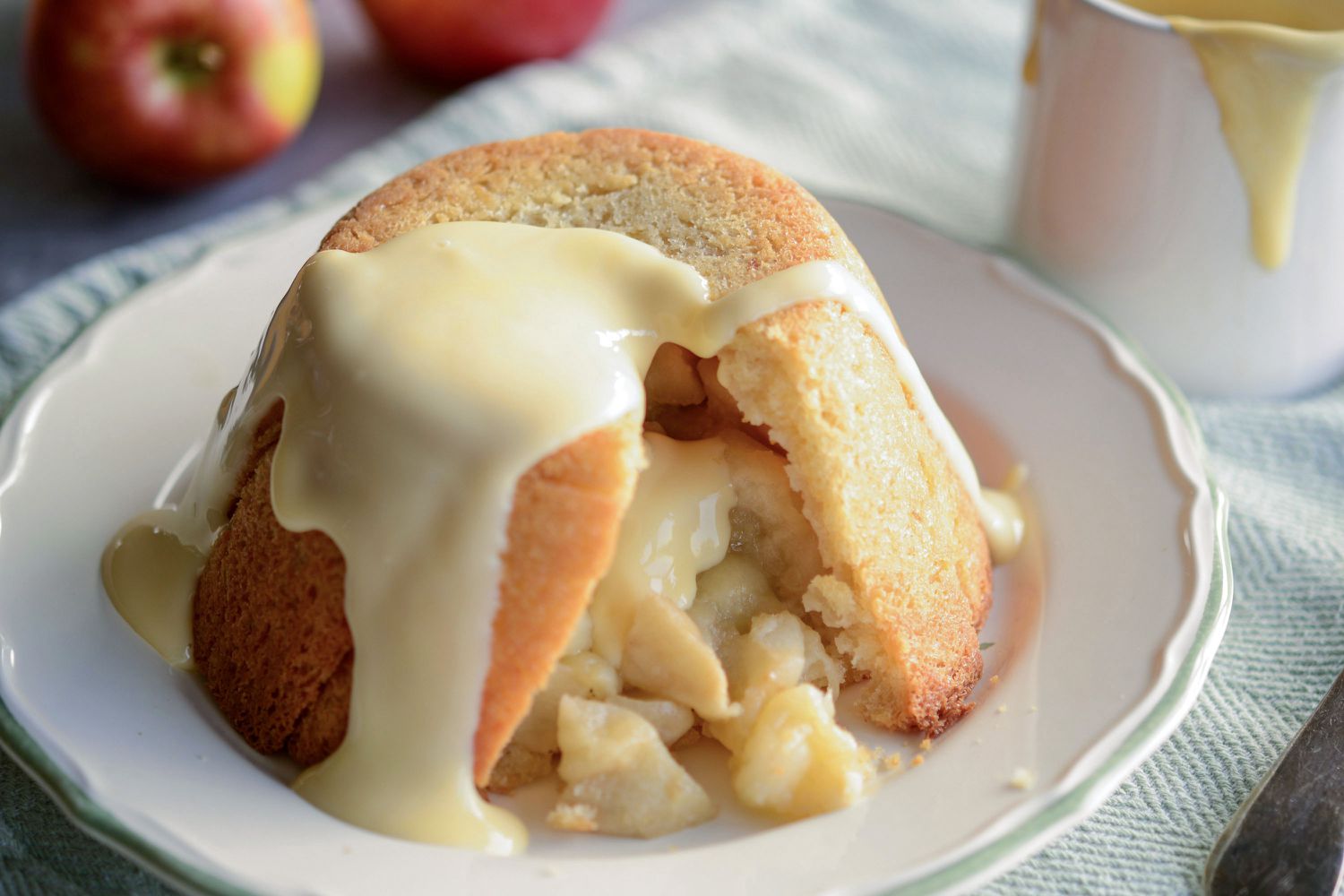Apple Charlotte Image