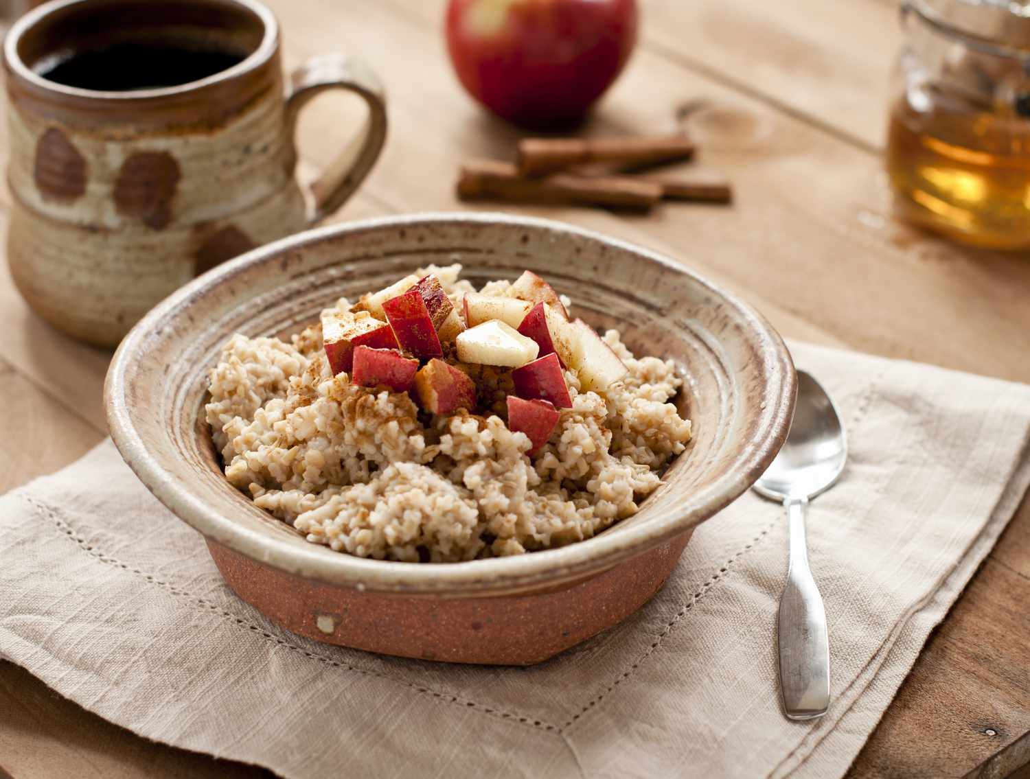 Raw Vegan Oatmeal Breakfast Recipe With Cinnamon and Apples Image